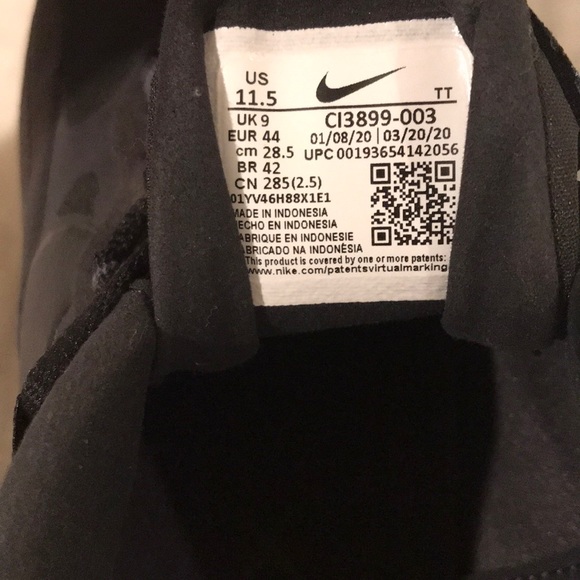 **NWOT** Air Max 270 “Triple Black” - Picture 5 of 6
